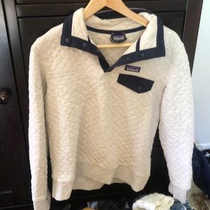 Patagonia quilted pullover